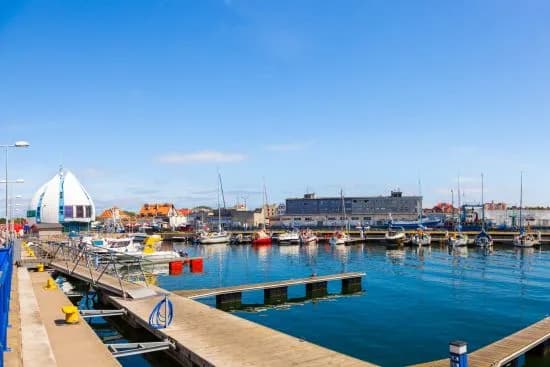 Jak dostać się z Gdańska na Hel? Sprawdź najlepsze opcje podróży