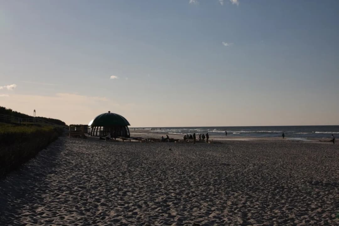 Jurata co zobaczyć: najpiękniejsze atrakcje i miejsca do odwiedzenia