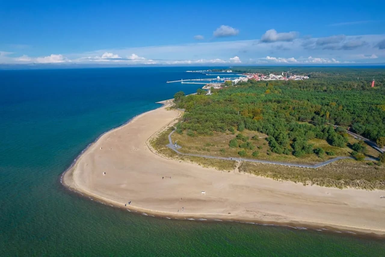 Ile jest kilometrów z Władysławowa na Hel? Sprawdź, jak szybko dotrzeć
